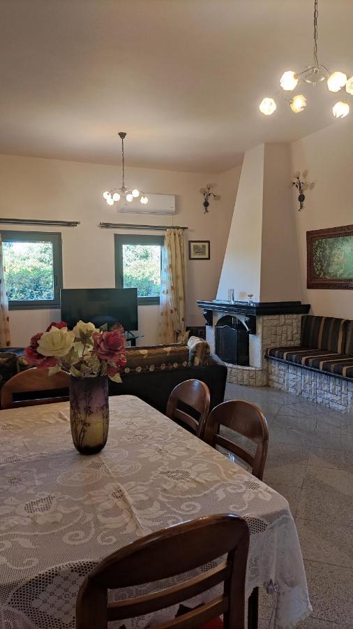 Vretti'S House Villa Fratsia Ngoại thất bức ảnh